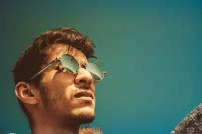 Protéger ses yeux du soleil l'importance d'un choix judicieux de montures et verres