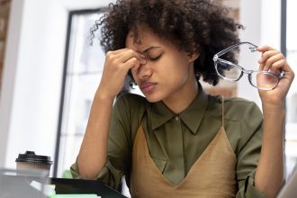 Burnout et fatigue cognitive : et si le problème venait de la façon dont on travaille ?