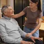 Comment bénéficier d’une aide à domicile professionnelle et fiable ?