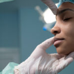 Comment fonctionne une rhinoplastie ?