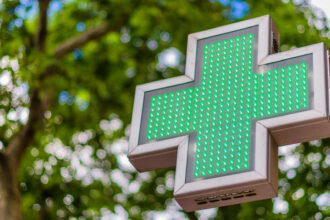 Pharmacie de garde dans le 15e arrondissement de Paris : comment s'y retrouver ?